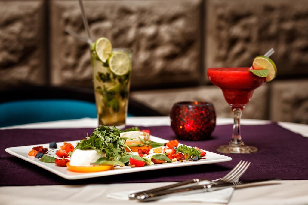 City Hotel Teater Riga Ngoại thất bức ảnh
