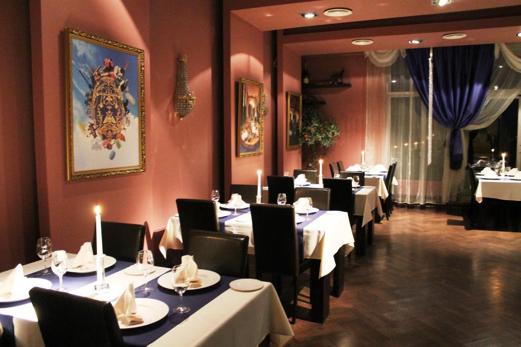 City Hotel Teater Riga Ngoại thất bức ảnh
